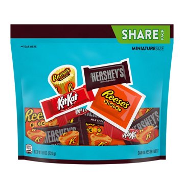 Hershey's, Kit Kat & Reese's Miniatures Assorted Flavored Candy - Share Pack