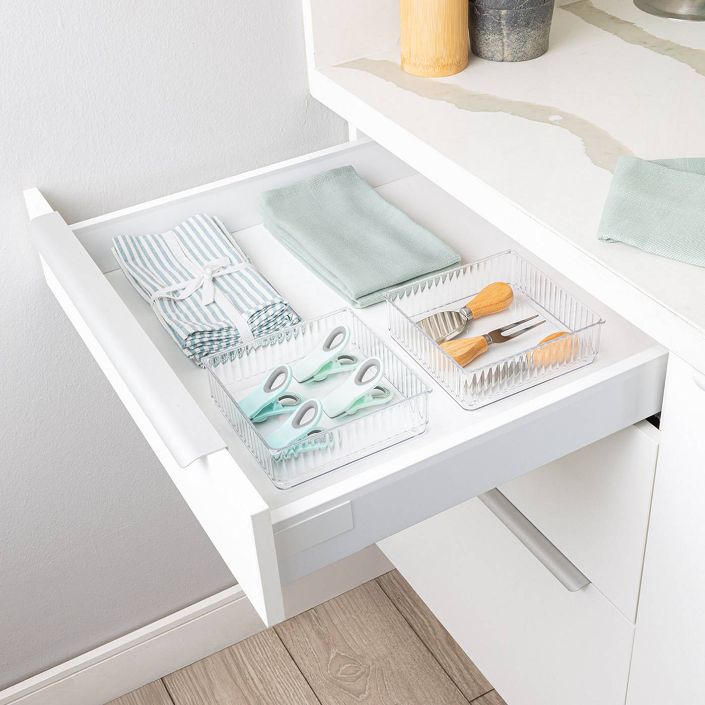 Smart Design 6" x 6" Clear Drawer Organizers; image 7 of 7