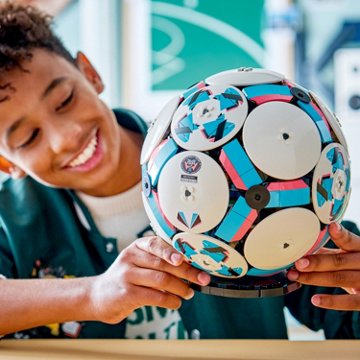 LEGO Editions FIFA Soccer Ball Building Toy, 1498 pc