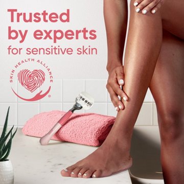 Venus SensitiveGlide Women's Razor Handle + 2 Aloe Bloom Scented Blade Refills