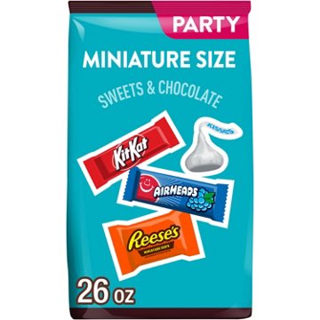 Hershey's, Reese's, Kit Kat & Airheads Assorted Miniature Size Candy - Party Pack