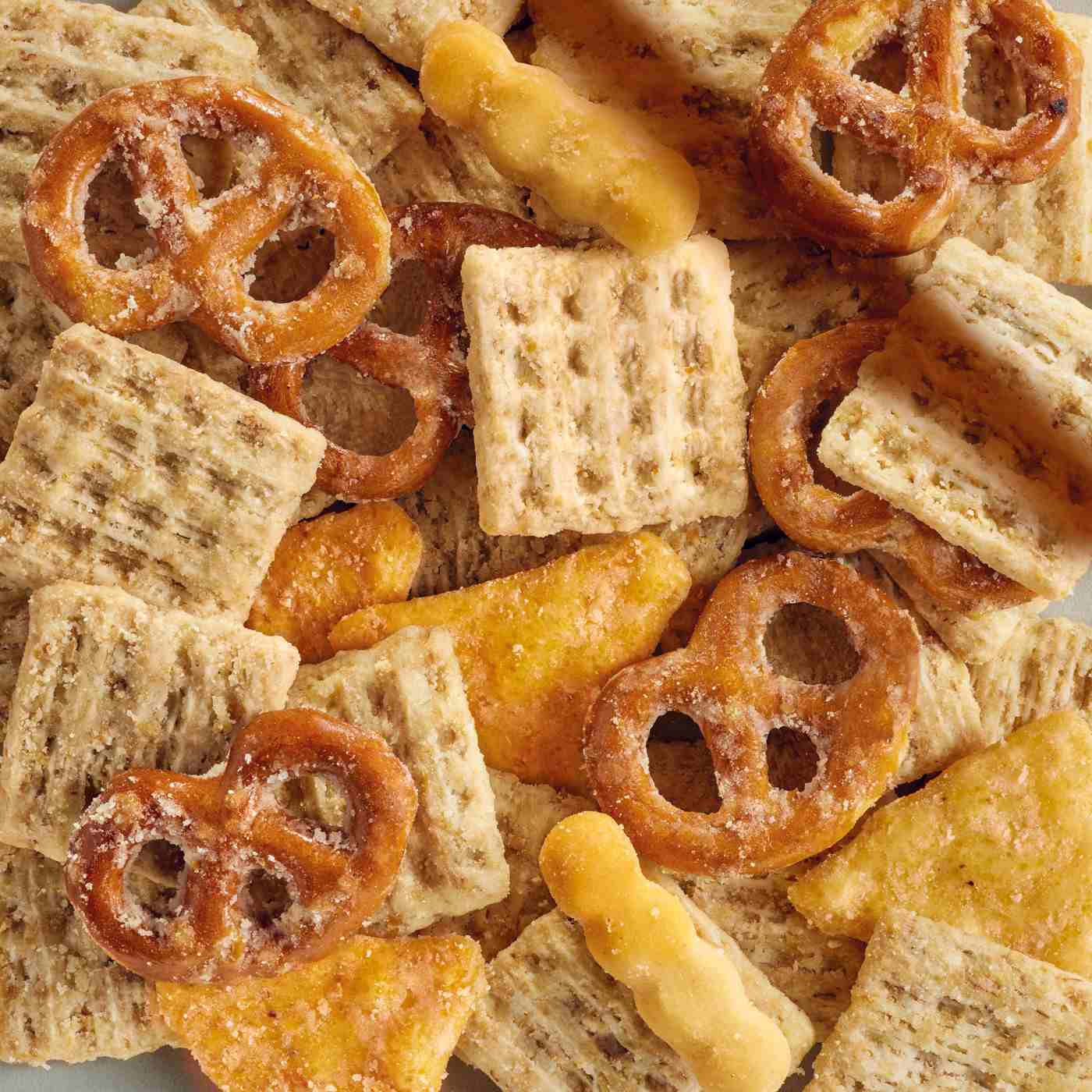 Triscuit Snack Mix White Cheddar; image 5 of 9