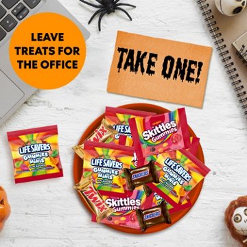 Mars Snickers, Twix, Skittles & Life Savers Halloween Candy Variety Bag, 50 pc