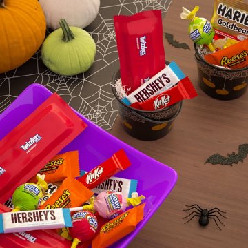 Hershey's Assorted Halloween Candy Bulk Variety Bag