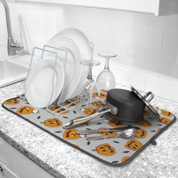 Peanuts Halloween Dish Drying Mat