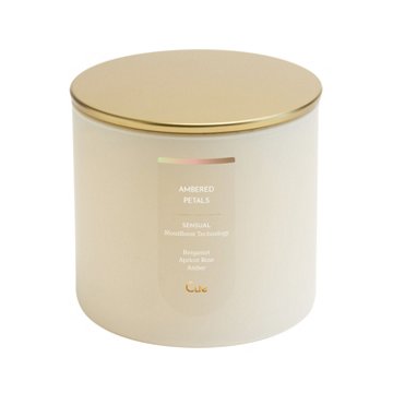 Cue Ambered Petals Sensual Scented Candle