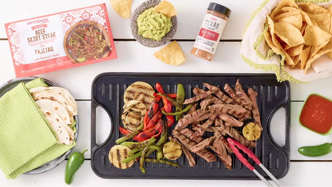 Fajitas, chips, guac, tortillas, beef fajitas seasoning