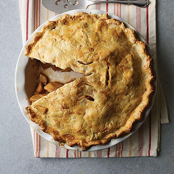 Apple Pie with Cheddar Cheese Crust