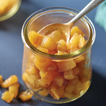 Tangy Fuji Apple Sauce with Vanilla Bean