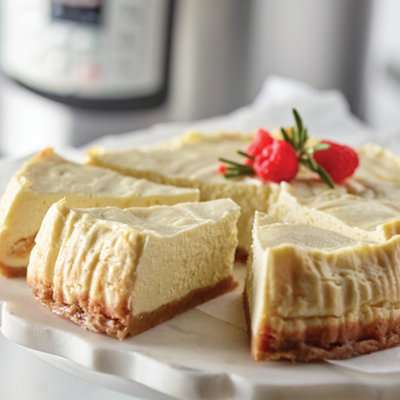 https://images.heb.com/is/image/HEBGrocery/400x400/velvety-lemon-rosemary-white-chocolate-cheesecake-instant-pot--recipe.jpg