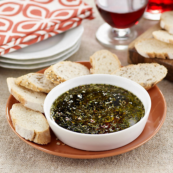 Spicy Basil Garlic Bread Dipping Oil