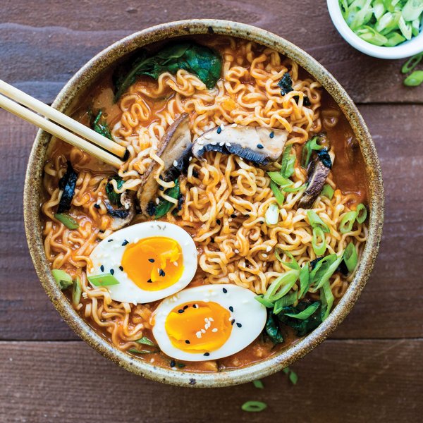 15-Minute Spicy Red Miso Ramen