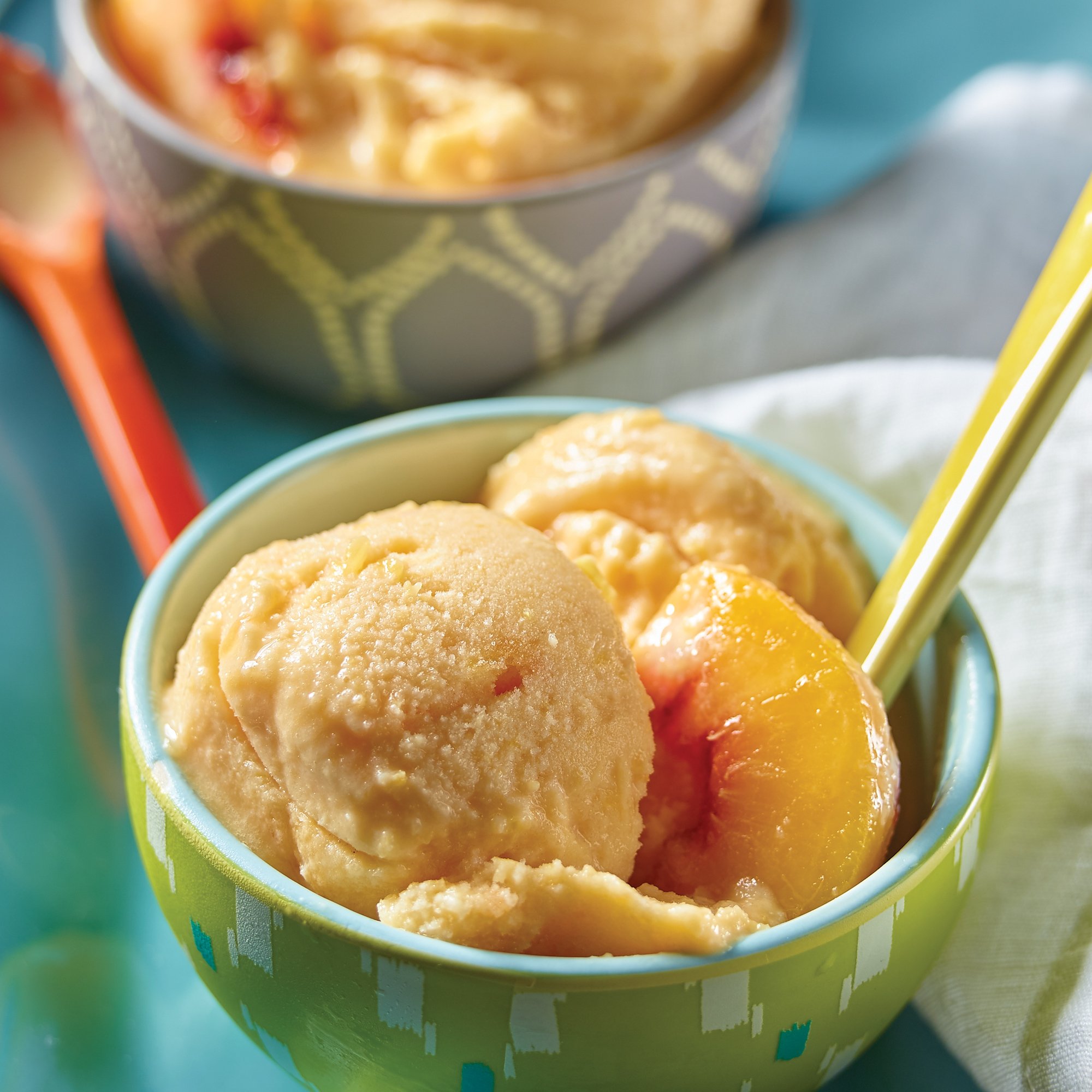 4 Ingredient Peach Frozen Yogurt Recipe From H E B 