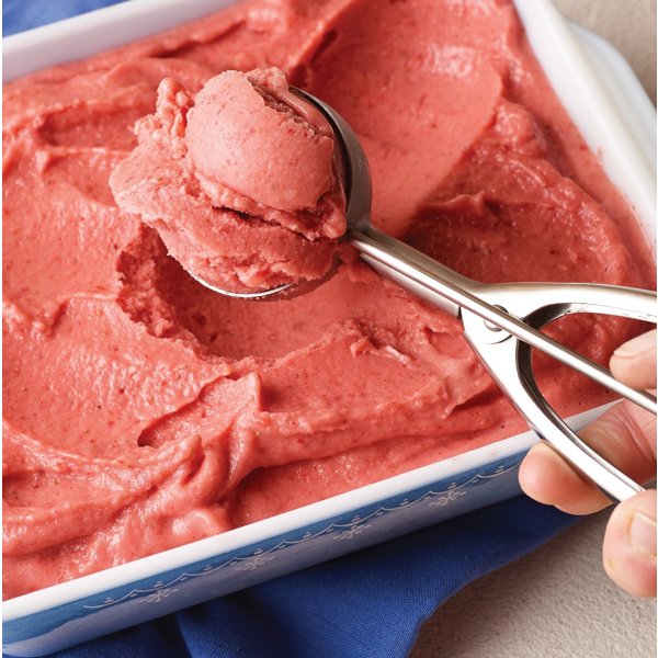 4 Ingredient Strawberry Fro-Yo