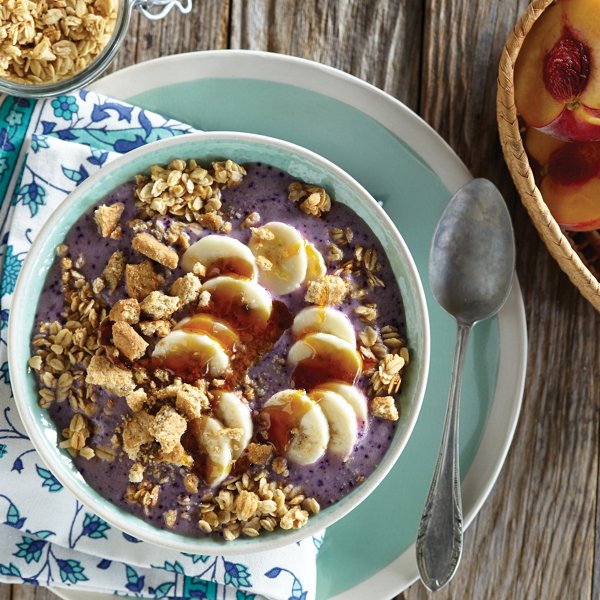 Blueberry Peach Cobbler Smoothie Bowl