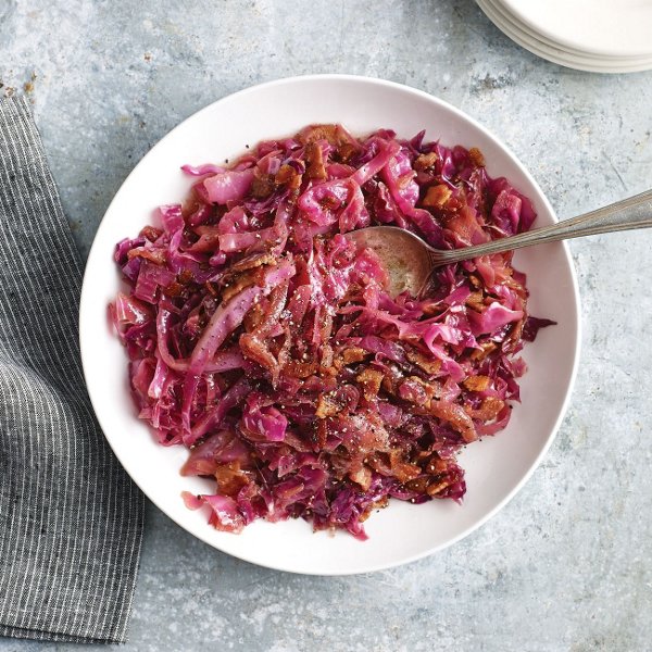 Braised Red Cabbage with Bacon