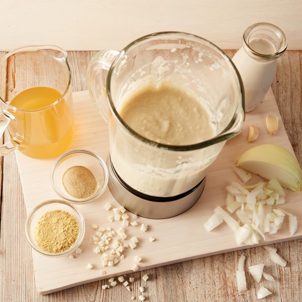 Cauliflower Alfredo Made with Non-dairy Creamer