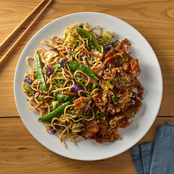 Char Siu Pork with Vegetable Lo Mein