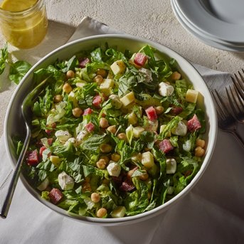 Easy Mediterranean Chopped Salad