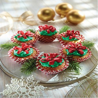 La Lechera Christmas Cupcake Wreath