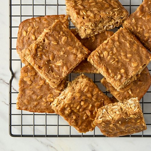 Oatmeal Almond Breakfast Bars