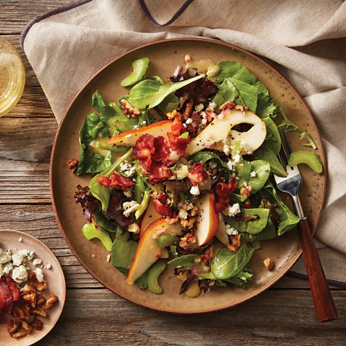 Pear Salad with Blue Cheese and Bacon