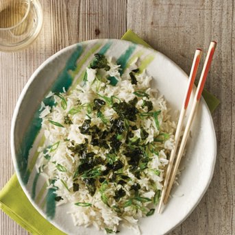 Rice with Green Onions and Seaweed