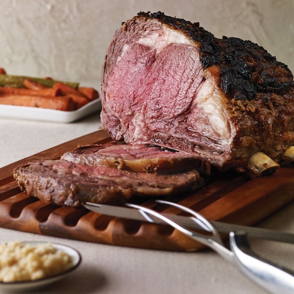 Roasted Garlic and Salt Crusted Prime Rib