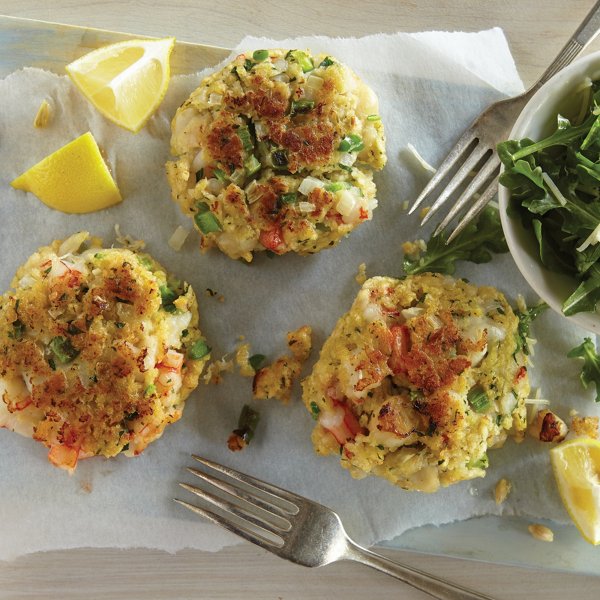 Shrimp and Scallop Cakes with Lemon Pepper Arugula Salad