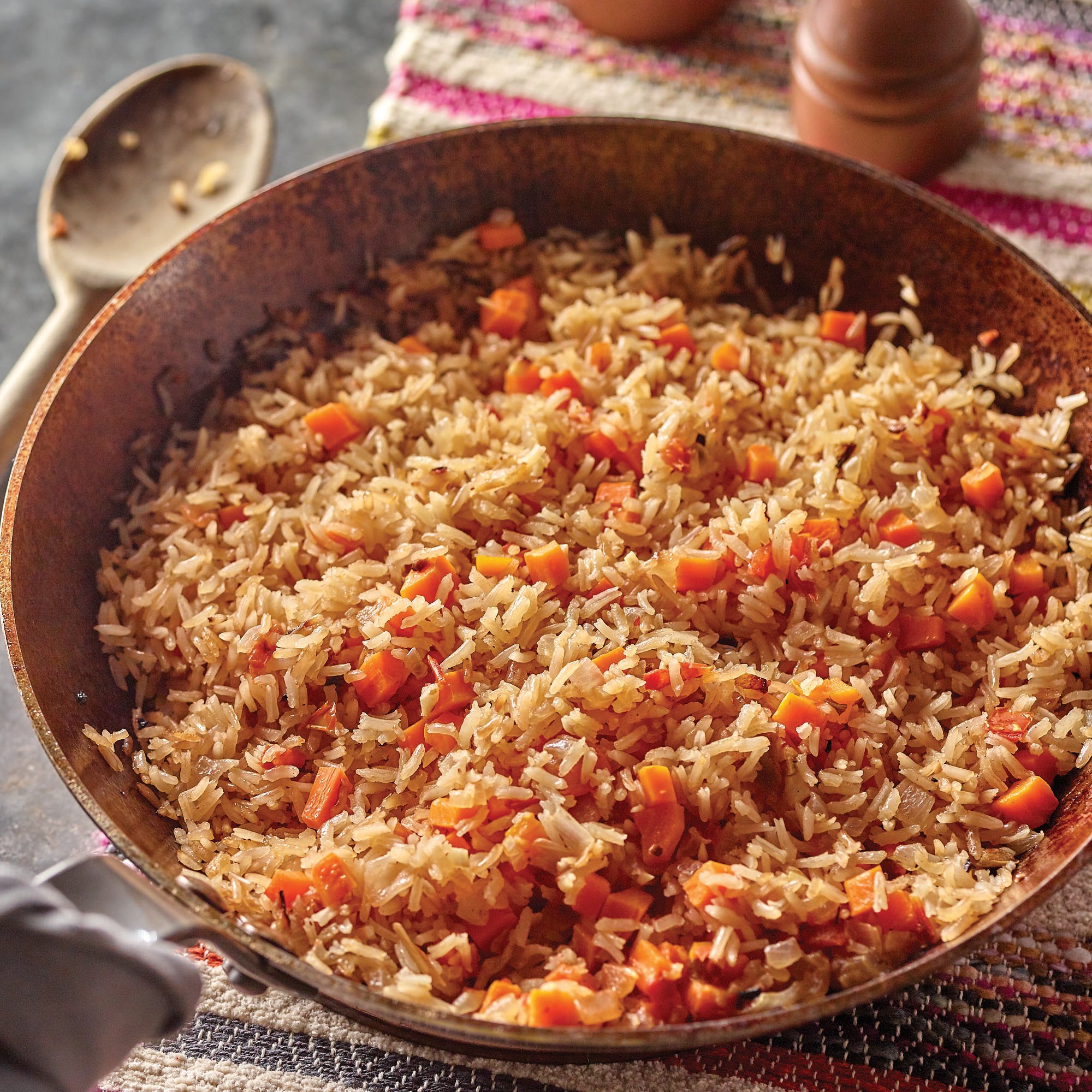 Classic Spanish Rice Traditional Spanish Rice Recipe from H-E-B