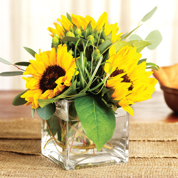 Sunflower Medium Centerpiece