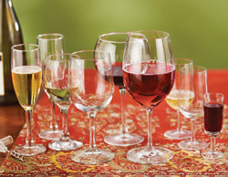 https://images.heb.com/is/image/HEBGrocery/article/Guide-to-Wine-Glasses-1.jpg
