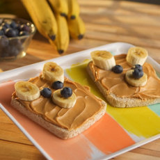 Peanut Butter Bear Sandwiches