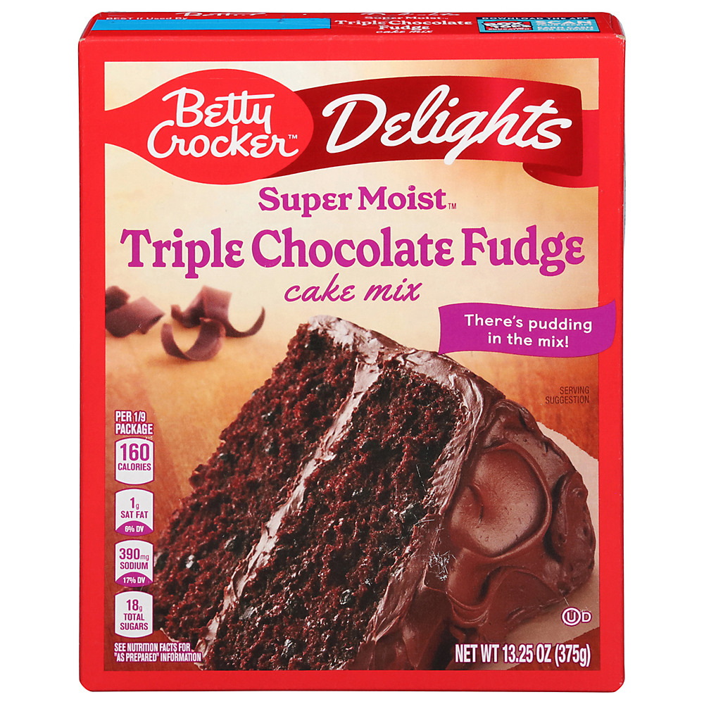 Calories in Betty Crocker Super Moist Triple Chocolate Fudge Cake Mix, 15.25 oz