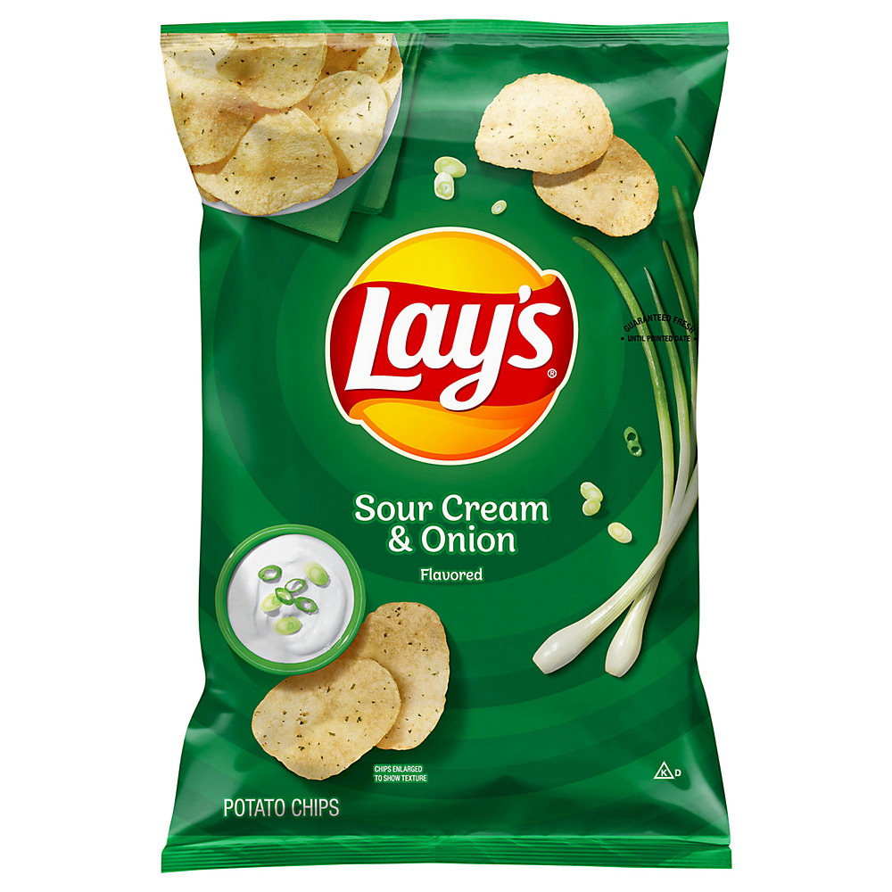 Calories in Lay's Sour Cream & Onion Potato Chips, 7.75 oz