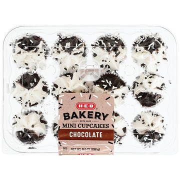 H-E-B Bakery Mini Graduation Cupcakes - Chocolate, 12 ct