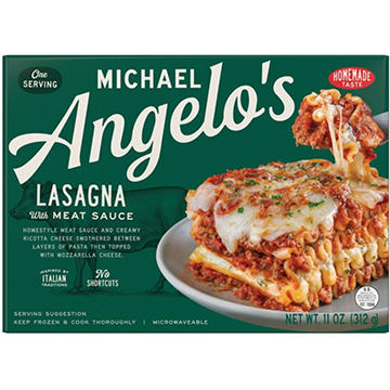Michael Angelo's Lasagna with Meat Sauce
