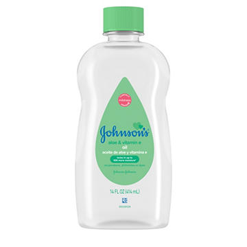 Johnson's Baby Mineral Oil with Aloe Vera & Vitamin E