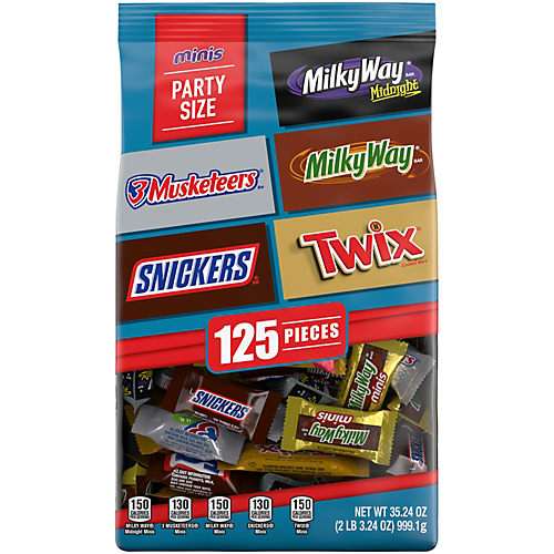 M&M'S & Snickers Peanut & Peanut Butter Lovers Fun Size Halloween Candy -  Shop Candy at H-E-B