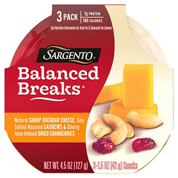 SARGENTO Balanced Breaks Snack Packs - Sharp Cheddar, Sea Salt Roasted Cashews & Cherry Juice-Infused Dried Cranberries