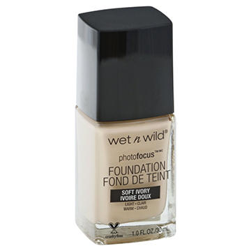 Wet n Wild Photo Focus Foundation Soft Ivory