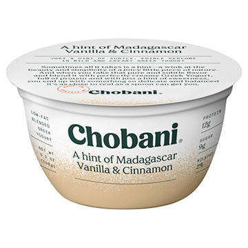 Chobani Low-Fat A Hint of Madagascar Vanilla & Cinnamon Greek Yogurt