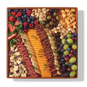 H-E-B Deli Charcuterie Board - The Crowd Pleaser