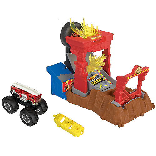 Hot Wheels Monster Trucks Arena Smashers Bone Shaker Ultimate Crush Yard  Playset