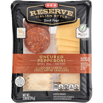 H-E-B Reserve Italian Style Snack Tray - Uncured Pepperoni & Gouda Cheese