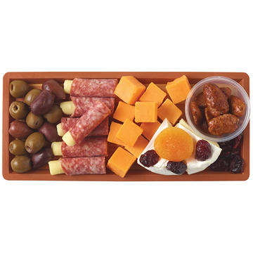 H-E-B Deli Cheese Board - Everyone's Favorite