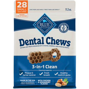 Blue Buffalo Dental Chews Chicken & Spearmint Small Dog Treats