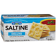 Hill Country Fare Deluxe Saltine Crackers