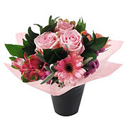 BLOOMS by H-E-B Dutch Petite Flower Bouquet