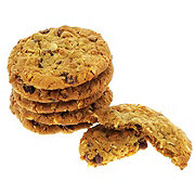 H-E-B Bakery Gourmet Oatmeal Raisin Walnut Cookies